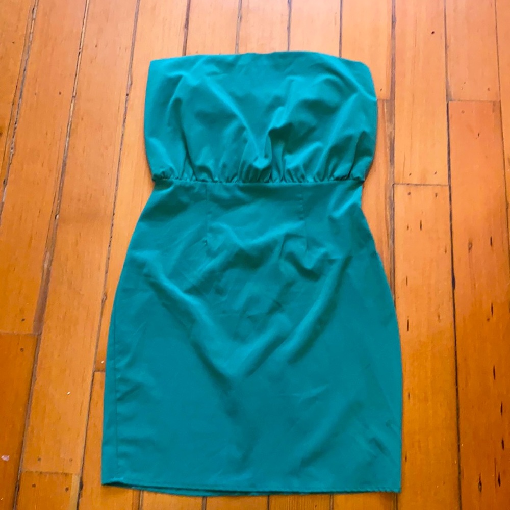 Lulus Green Polyester Strapless Mini - image 1